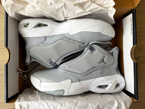 Jordan max aura sneaker - jordan,