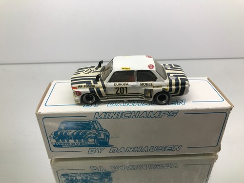 Minichamps bmw 2002 gs - minichamps,